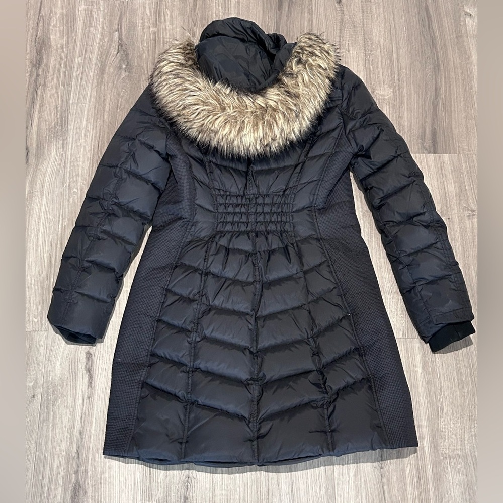 ❥𝗠𝗜𝗖𝗛𝗔𝗘𝗟 𝗞𝗢𝗥𝗦: Women’s Faux-Fur-Trim Hooded Chevron Down Puffer Parka Coat - Picture 5 of 13